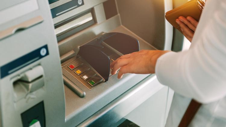 Banks push back as AI agents enter customer accounts, raising concerns about unauthorized activity